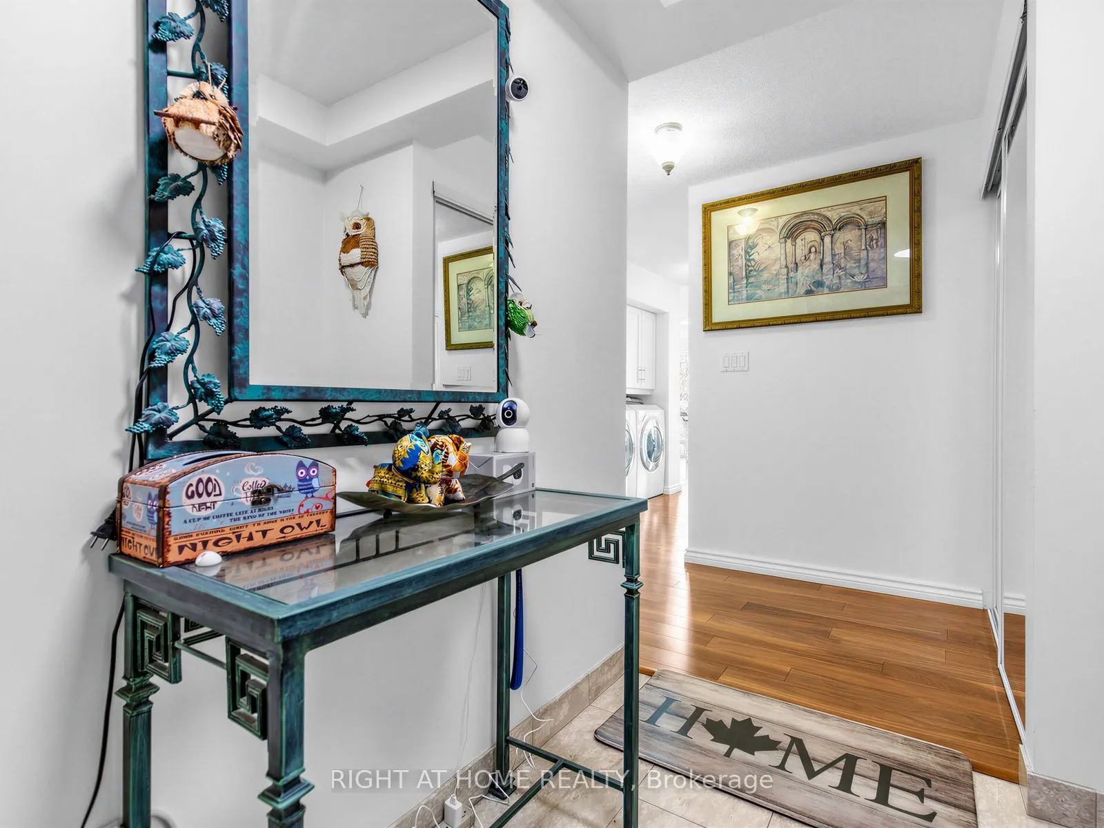 28 Hollywood Avenue #511