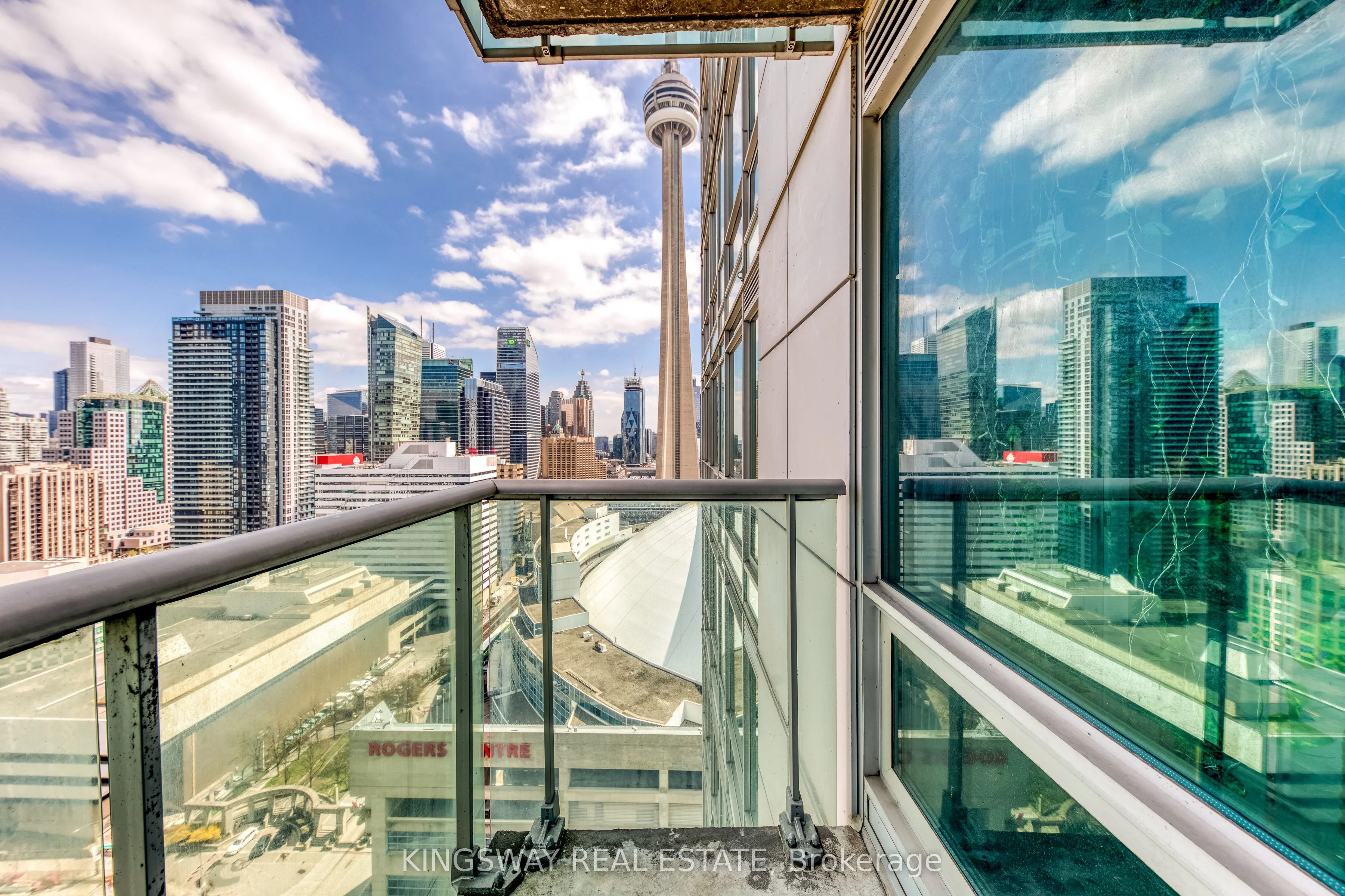81 Navy Wharf Court #3511
