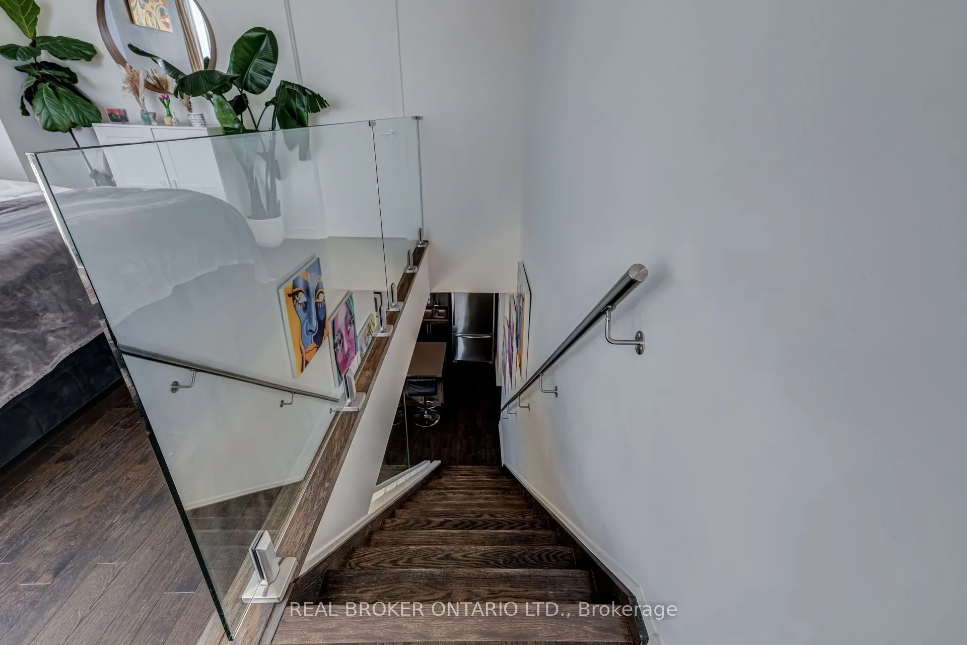 126 Simcoe Street #PH02