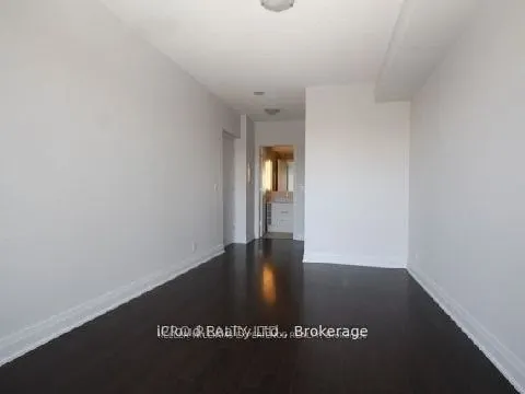 21 Clairtrell Road #407
