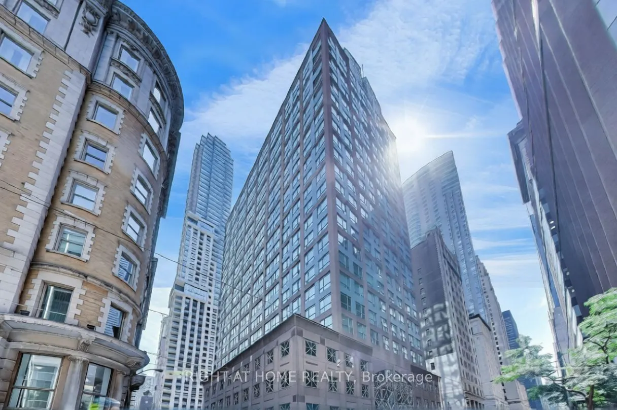 7 King Street E #602