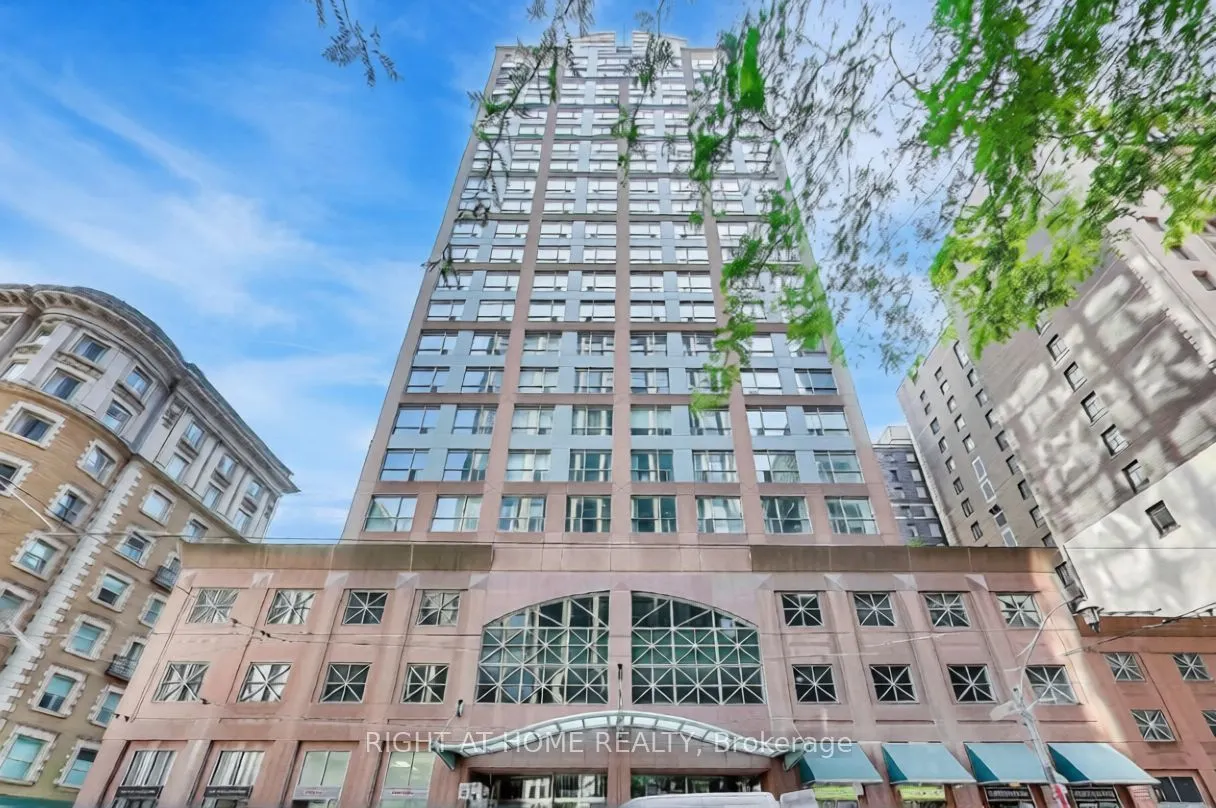 7 King Street E #602
