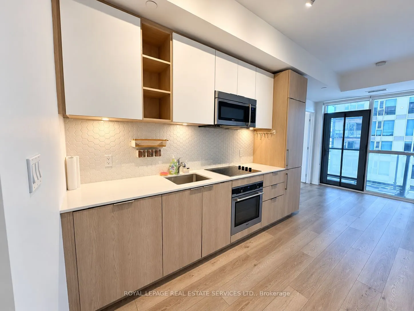 50 Ordnance Street #2103