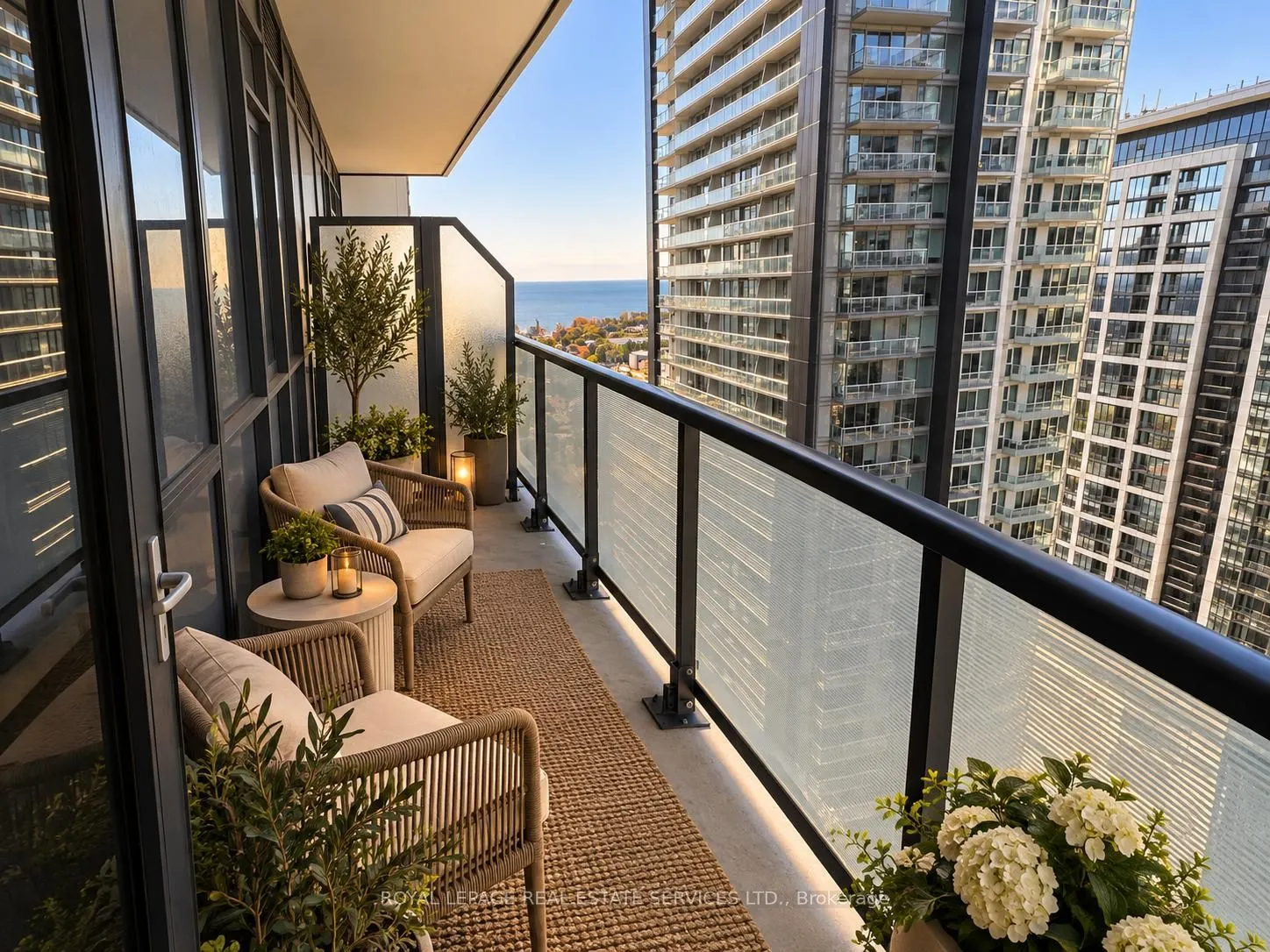 50 Ordnance Street #2103