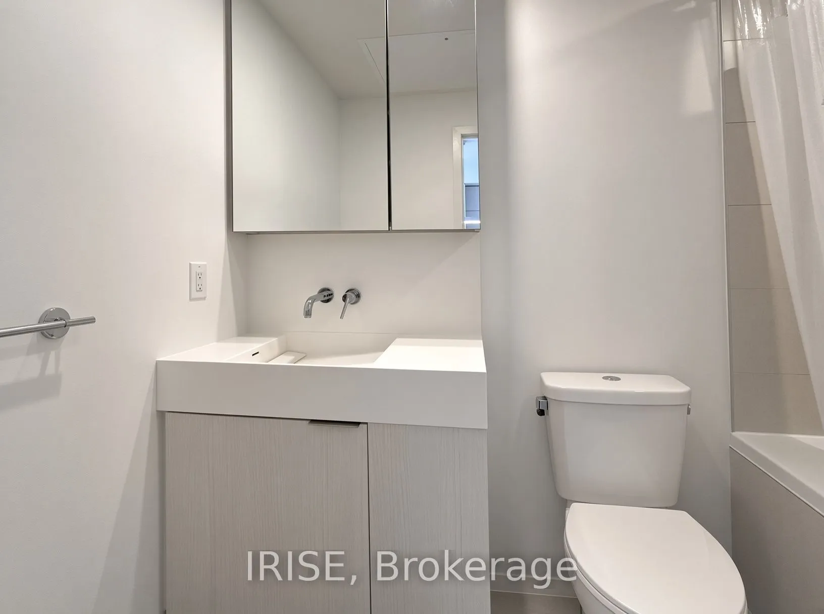 20 Richardson Street #2211