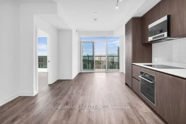 127 Broadway Avenue #2913S