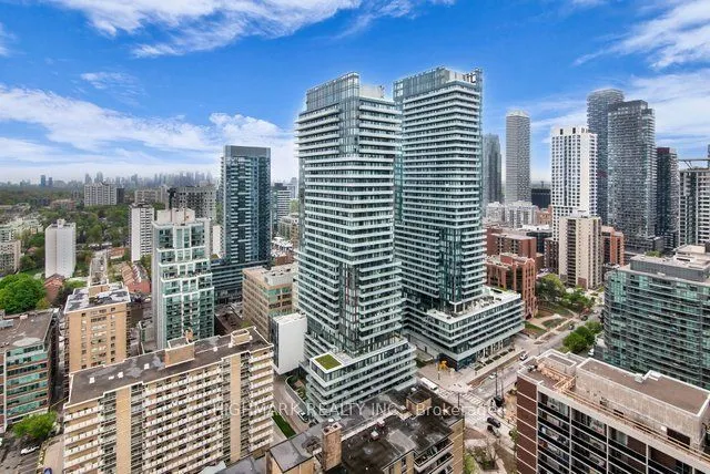 127 Broadway Avenue #2913S