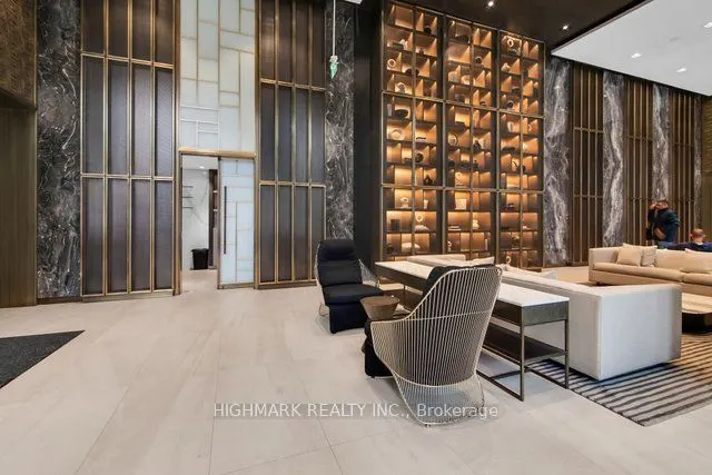 127 Broadway Avenue #2913S