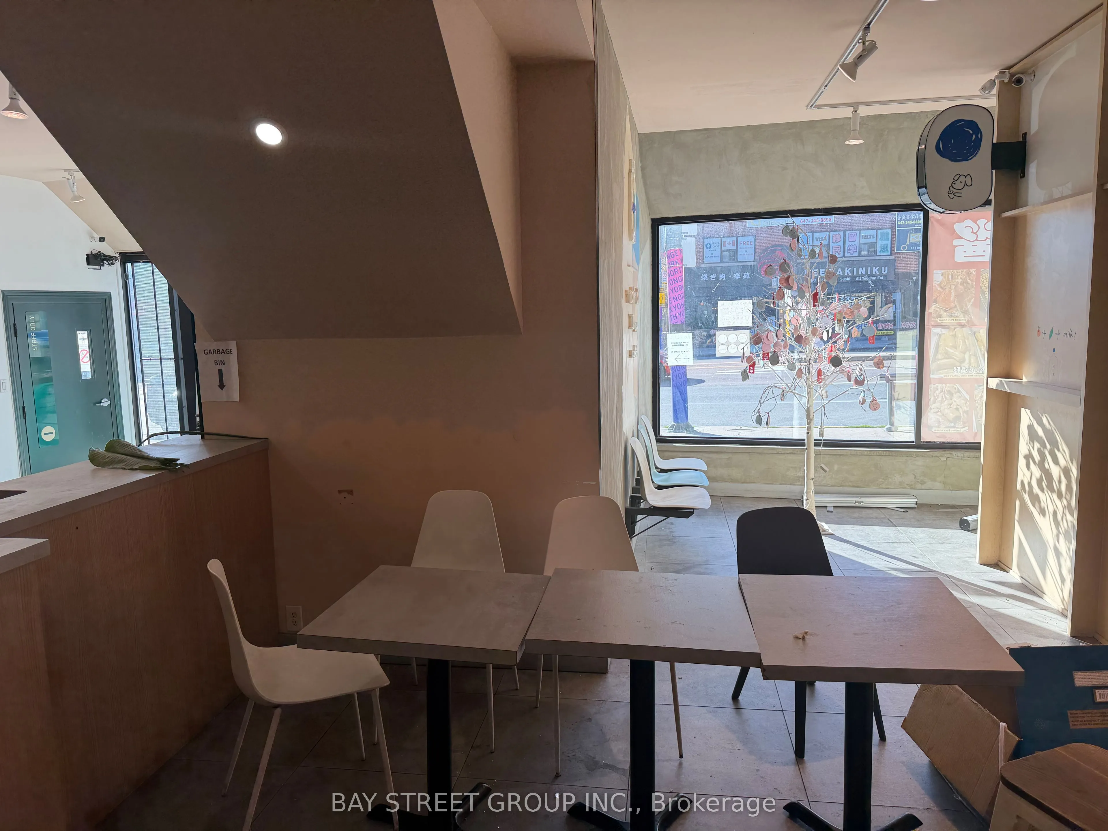 5317 Yonge Street