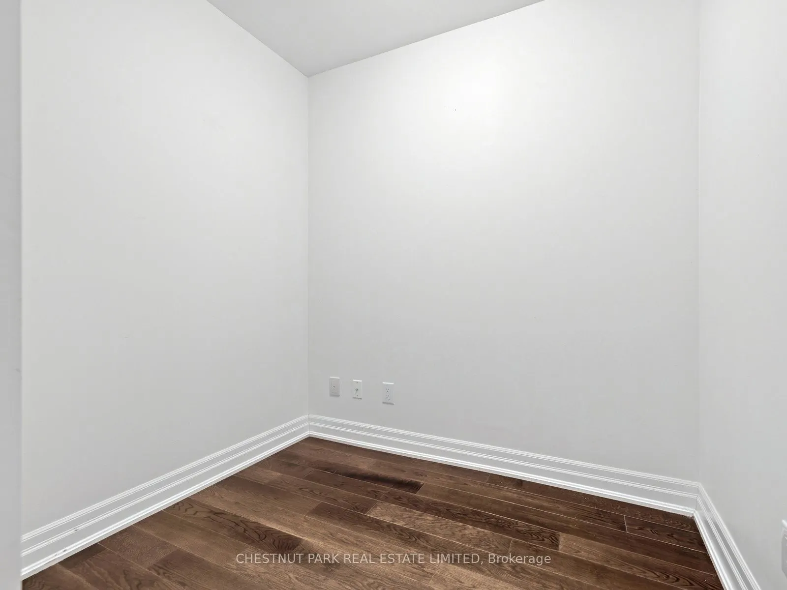 17 Ruddington Drive #404