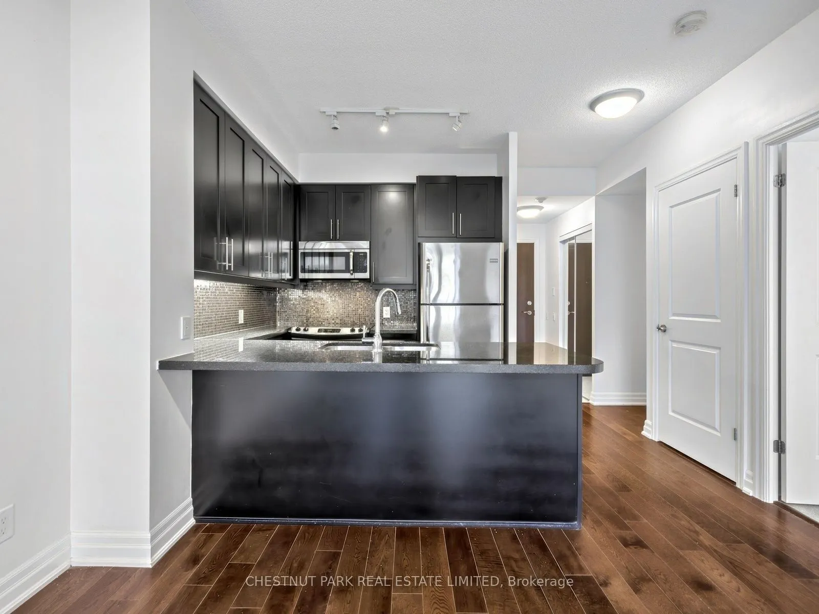17 Ruddington Drive #404