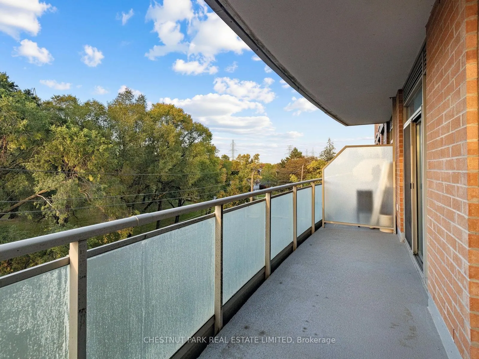 17 Ruddington Drive #404