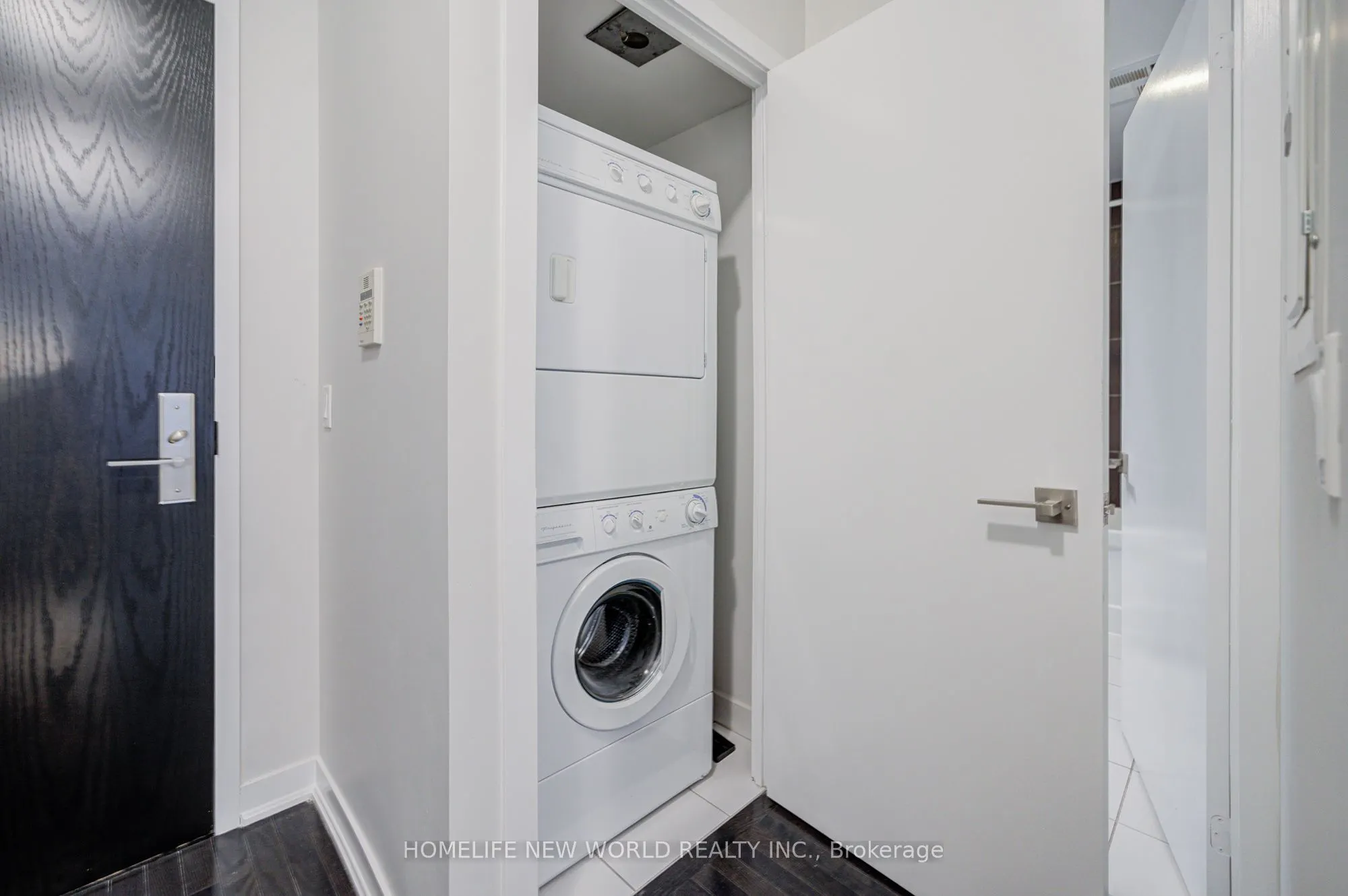 770 Bay Street #8