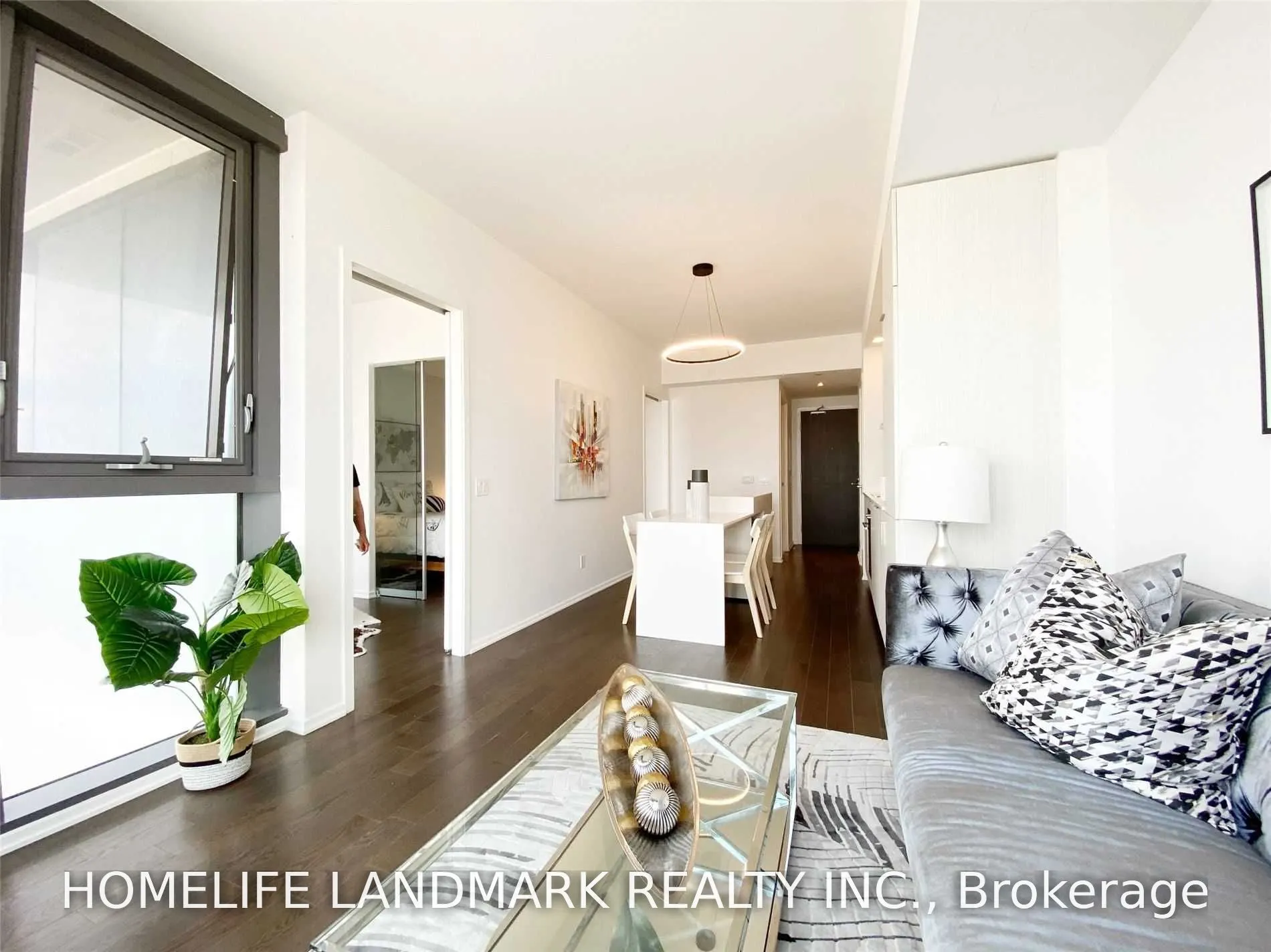 16 Bonnycastle Street #1405