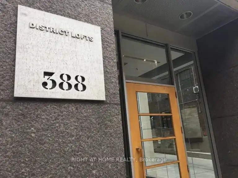 388 Richmond Street W #402