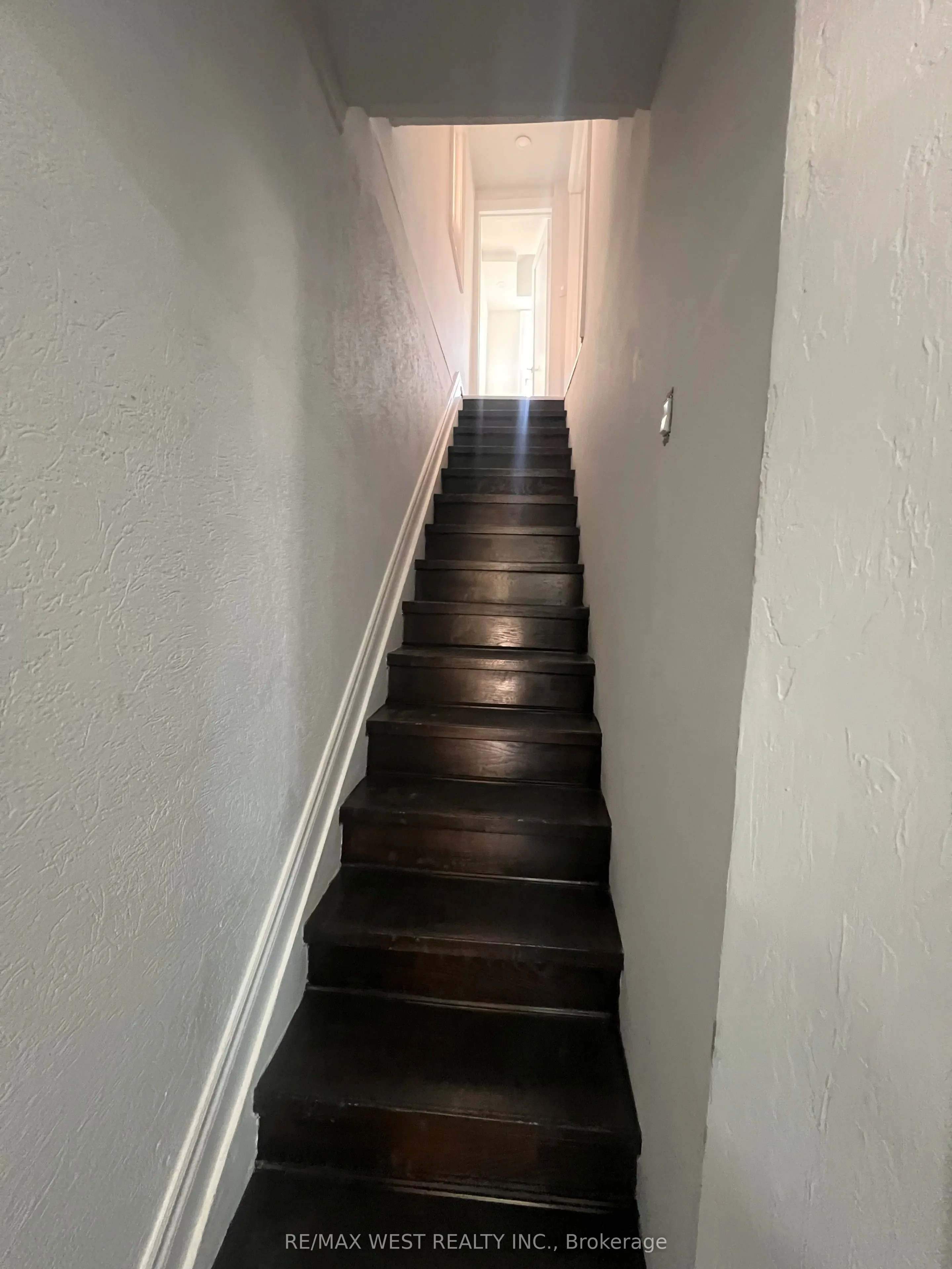 181 Cedric Avenue #Upper