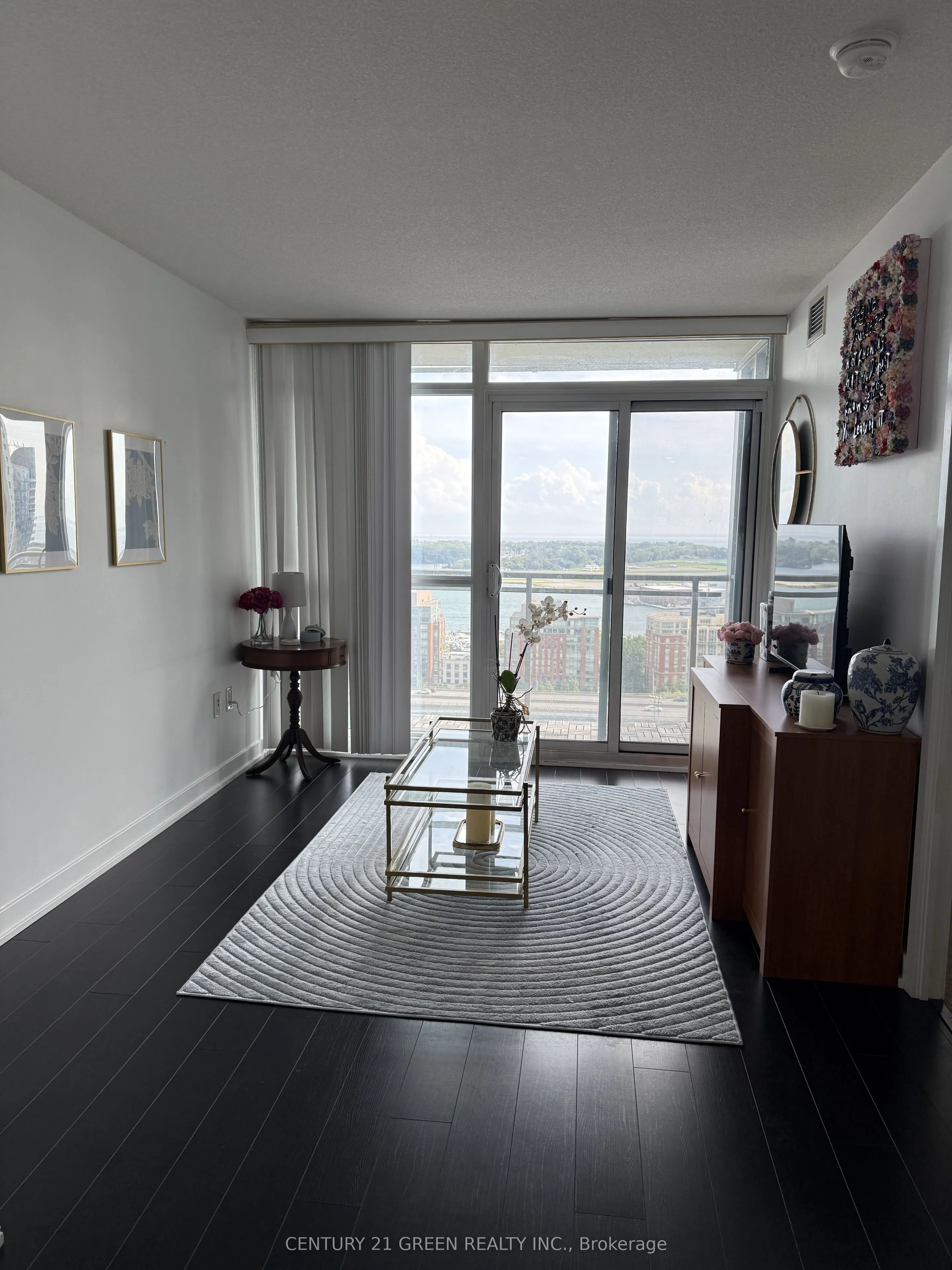 15 Iceboat Terrace #2308