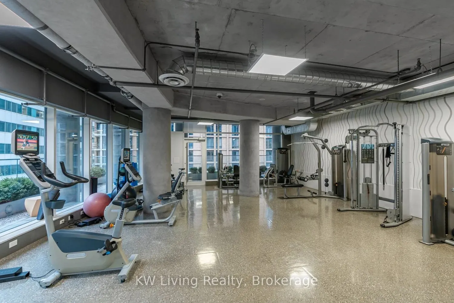 21 Widmer Street #3506
