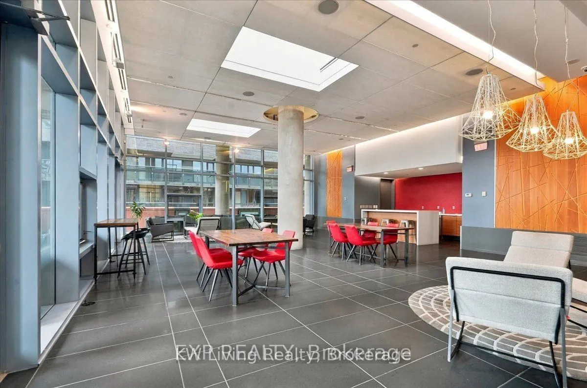 21 Widmer Street #3506