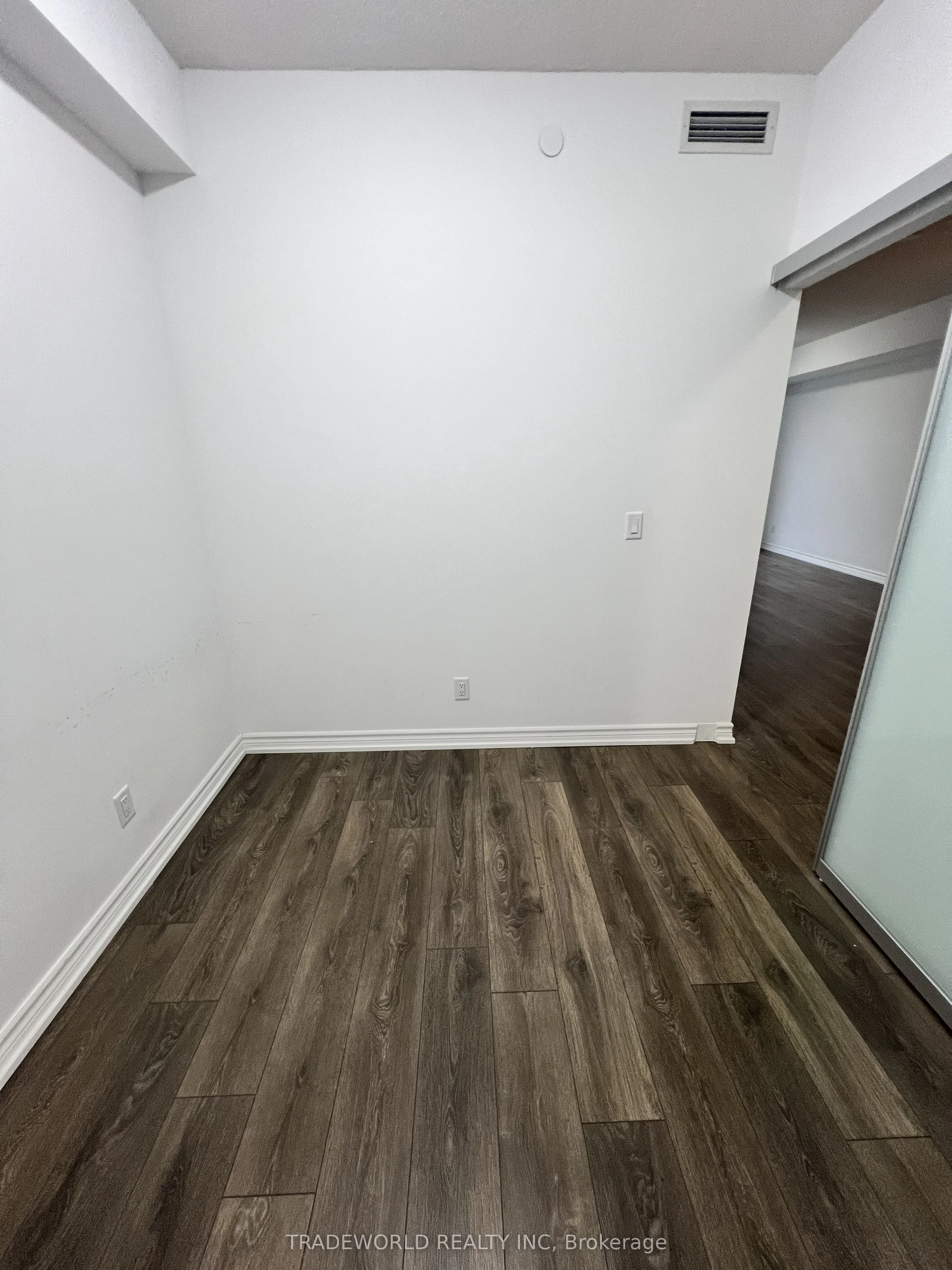 36 Forest Manor Road #1207