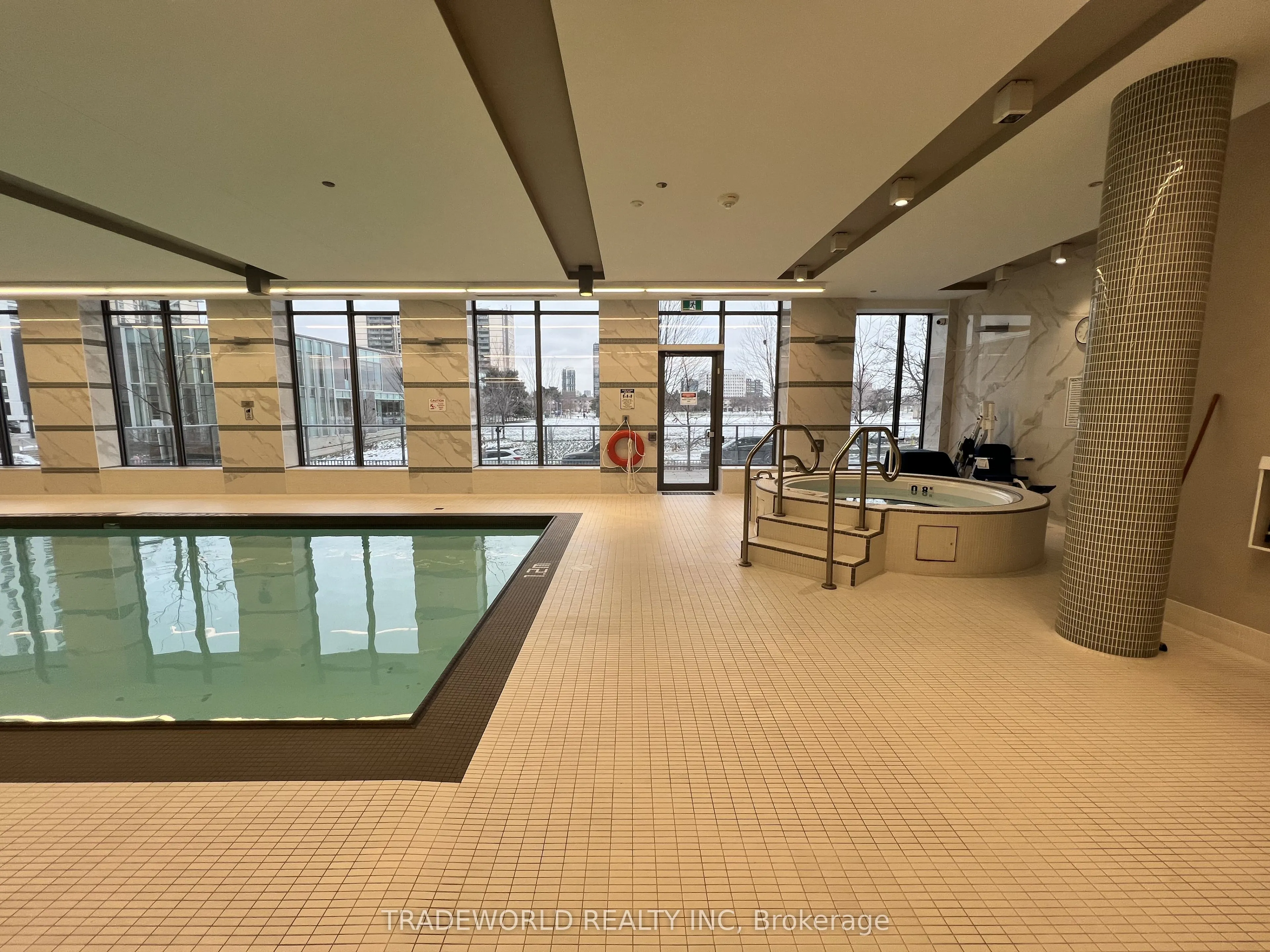 36 Forest Manor Road #1207