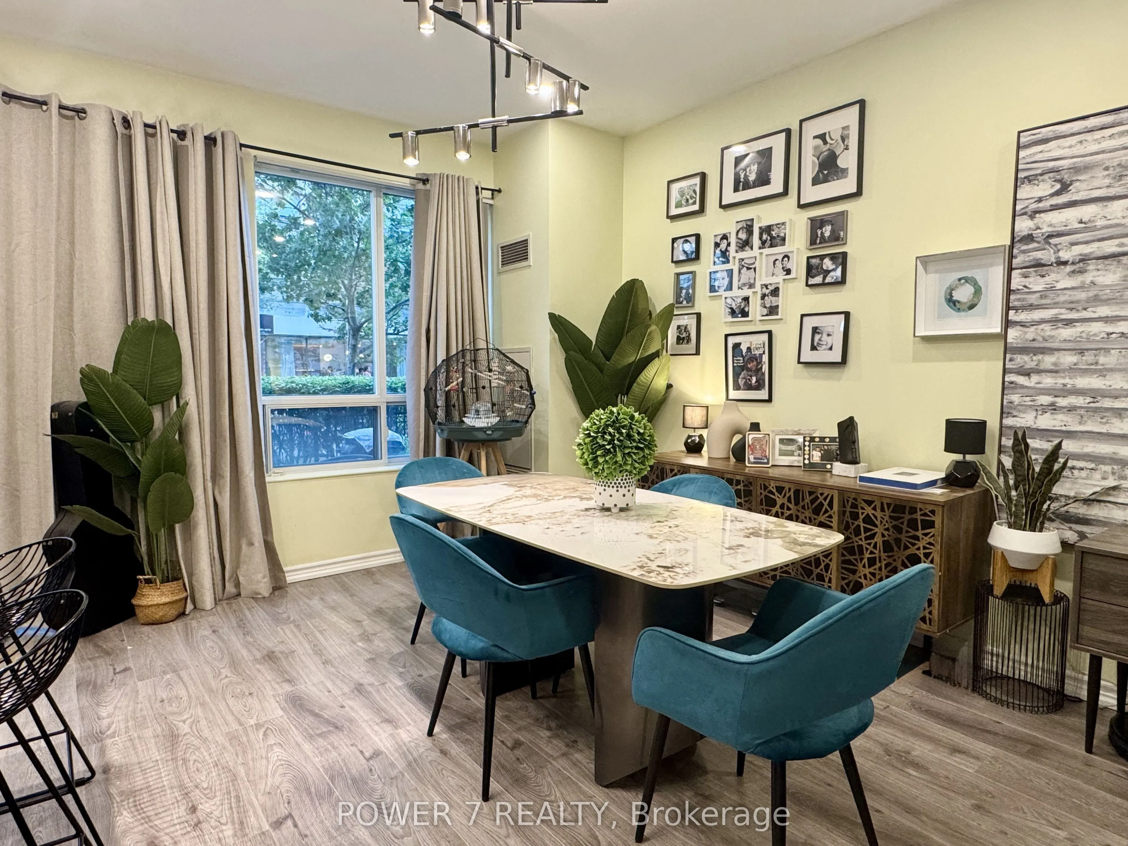 18 Spring Garden Avenue #110