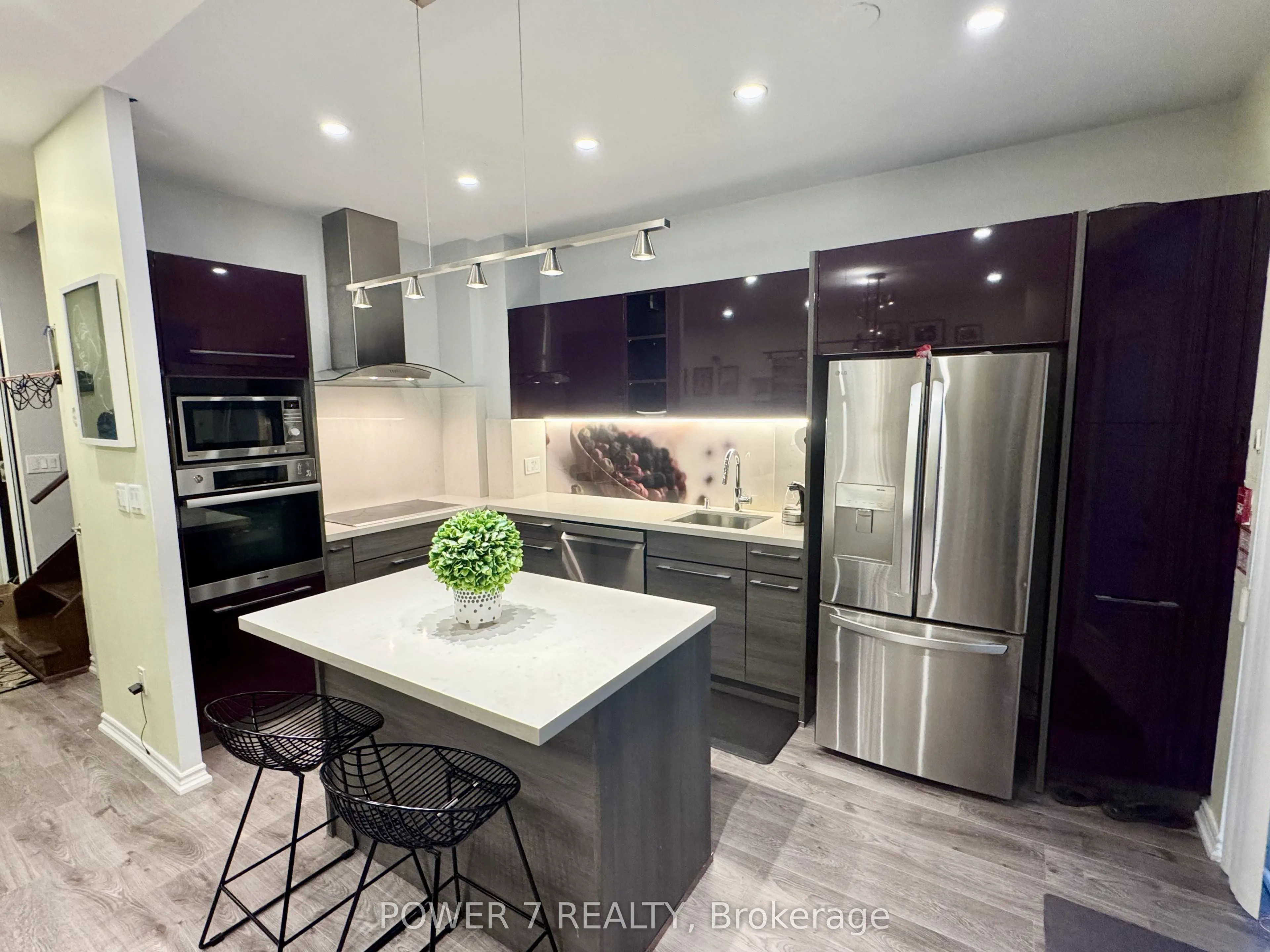 18 Spring Garden Avenue #110