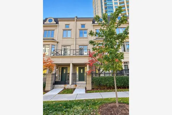 38 Kenaston Gardens #GV113