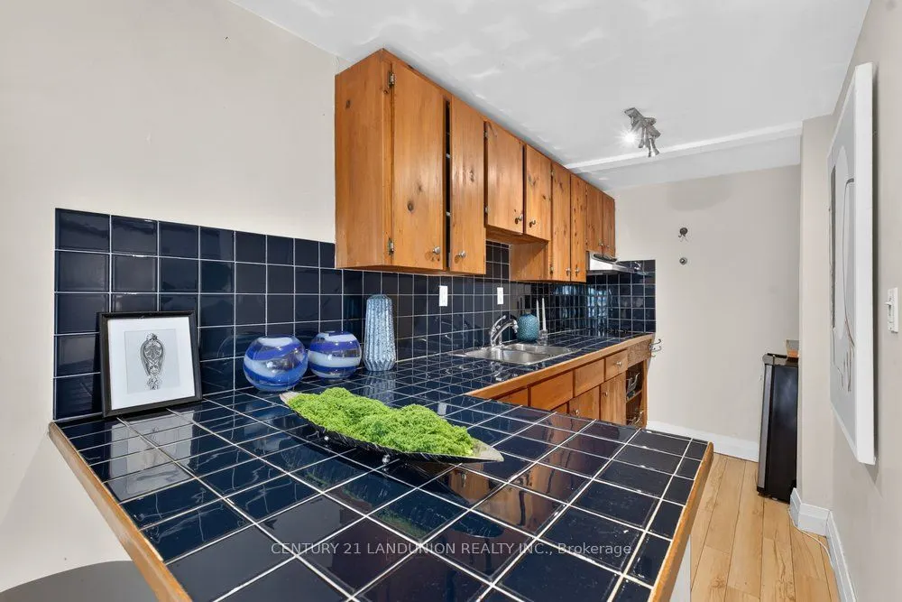 469 Richmond Street E