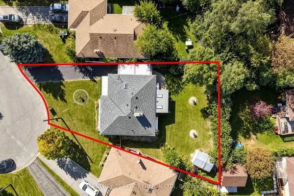 8 Wallbridge Court