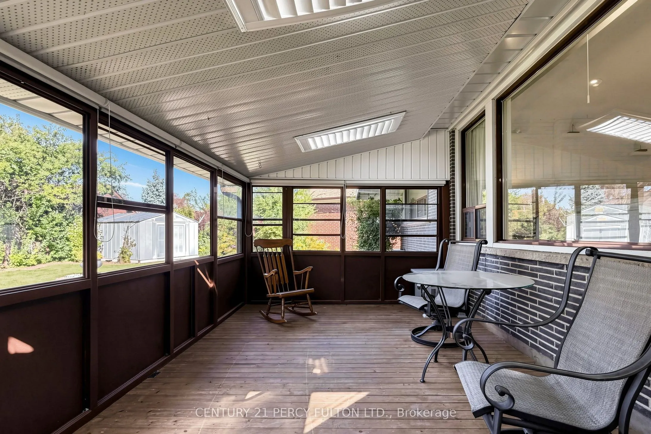 8 Wallbridge Court