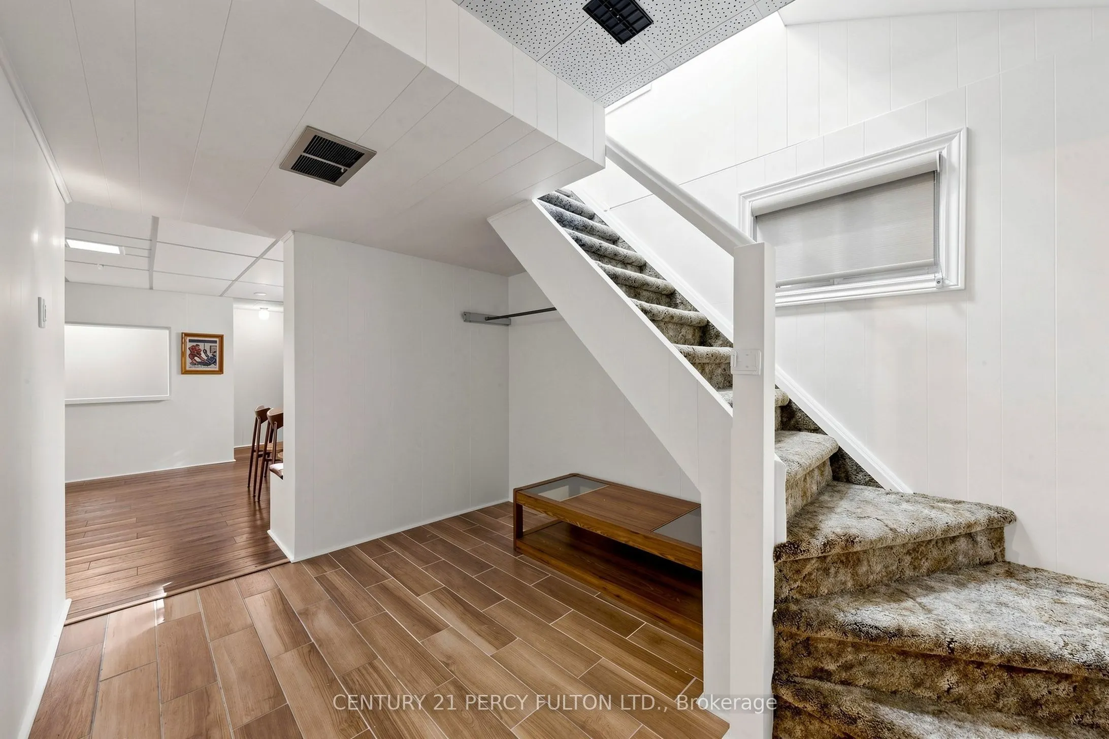 8 Wallbridge Court