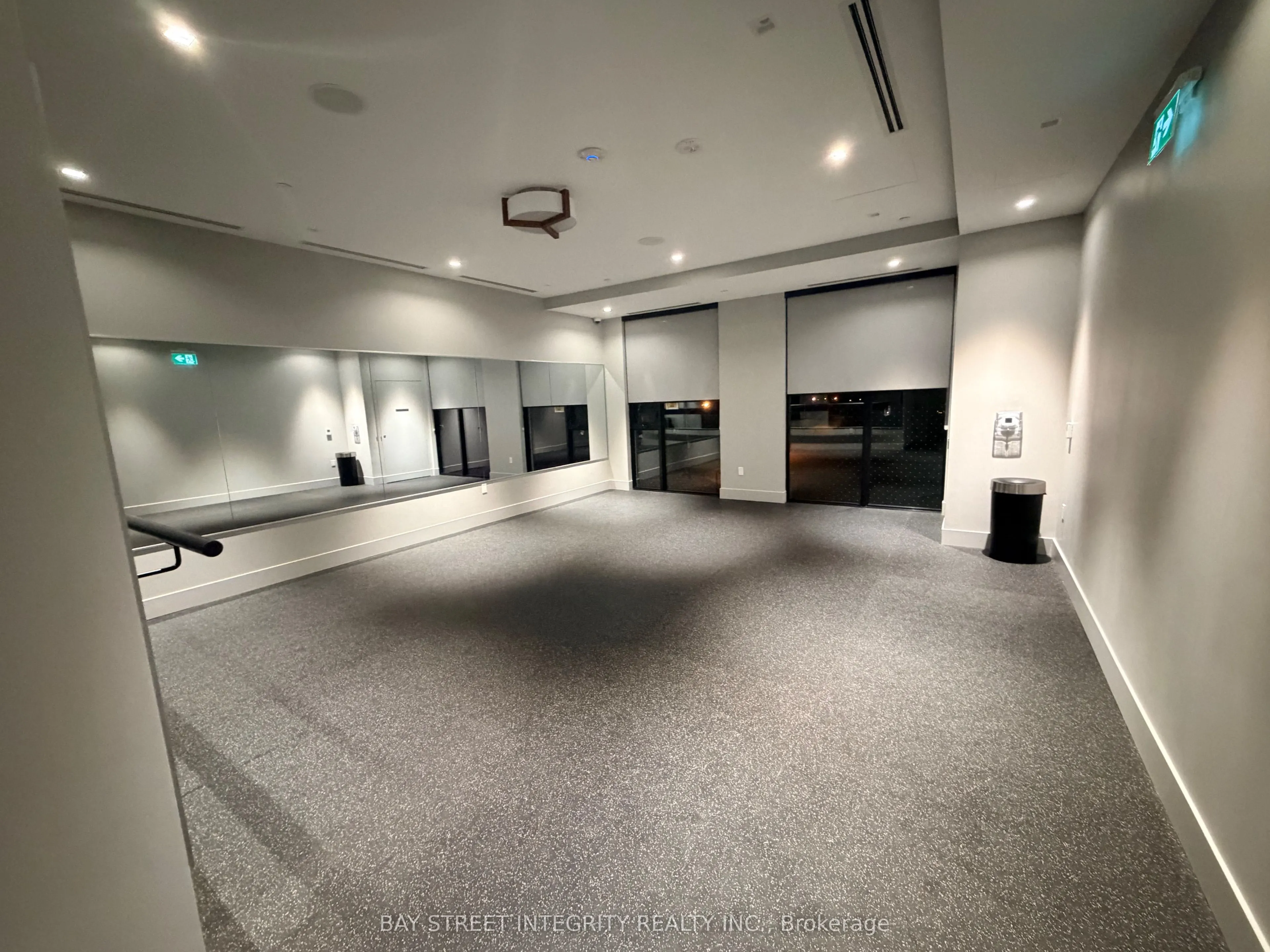 5858 Yonge Street #616