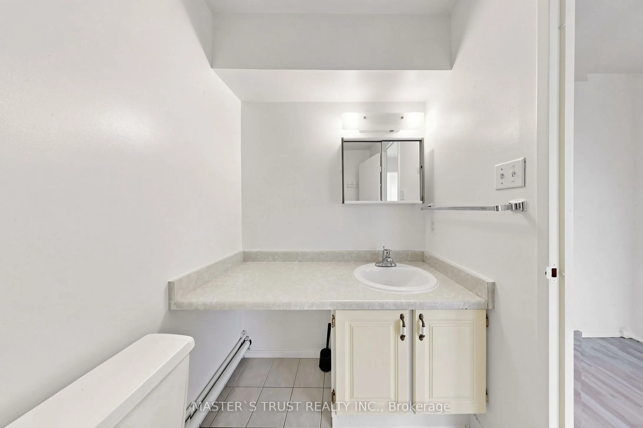 165 Cherokee Boulevard #229