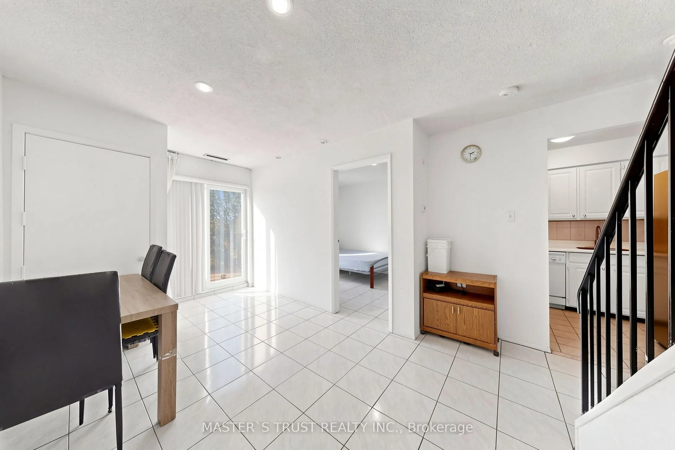 165 Cherokee Boulevard #229