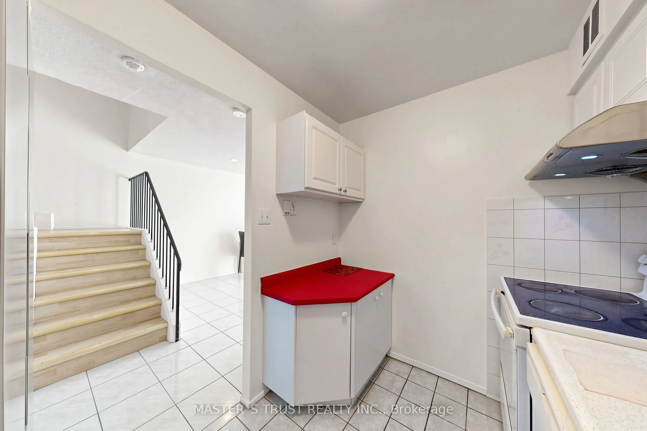 165 Cherokee Boulevard #229