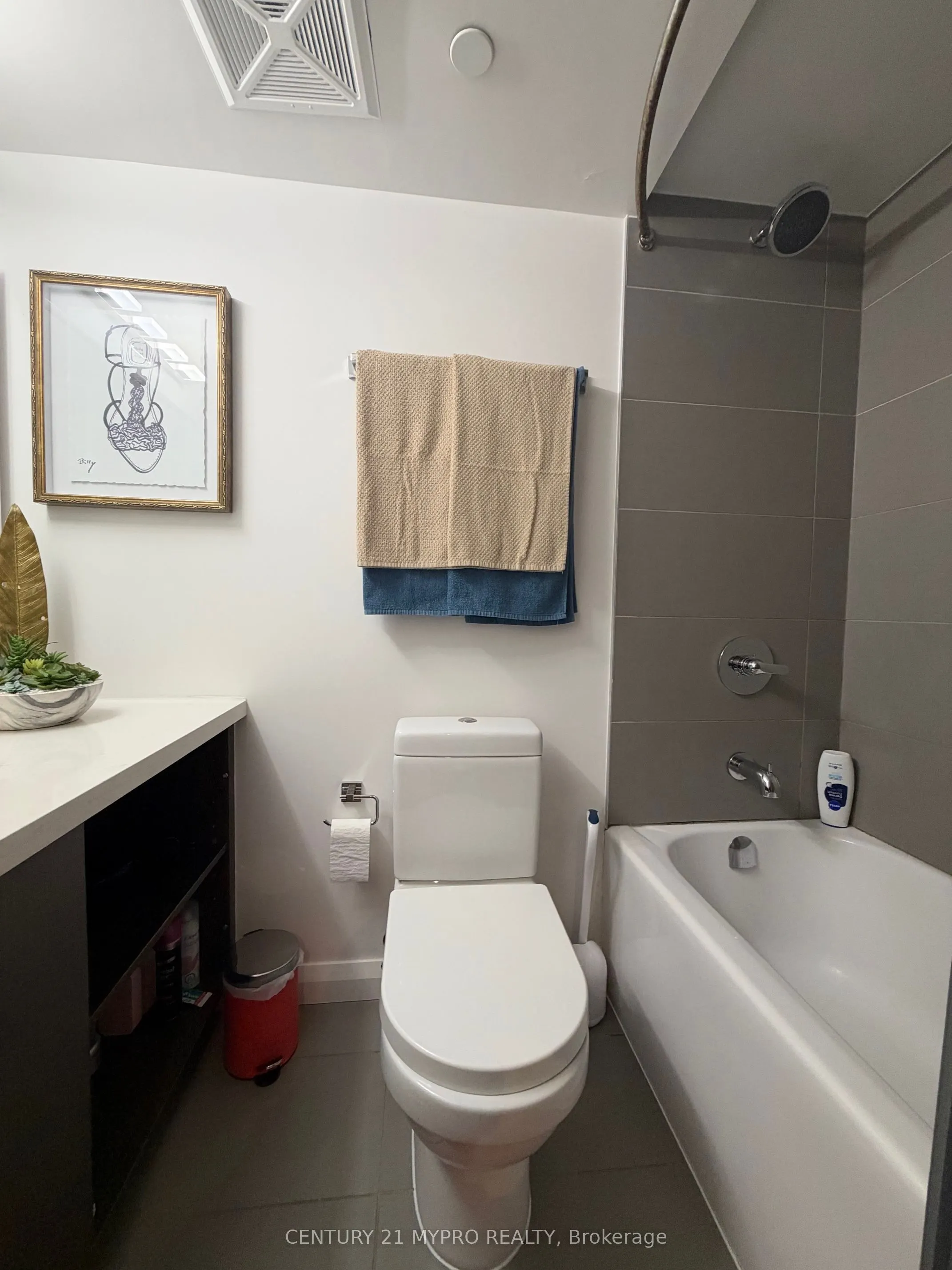 155 Yorkville Avenue #705