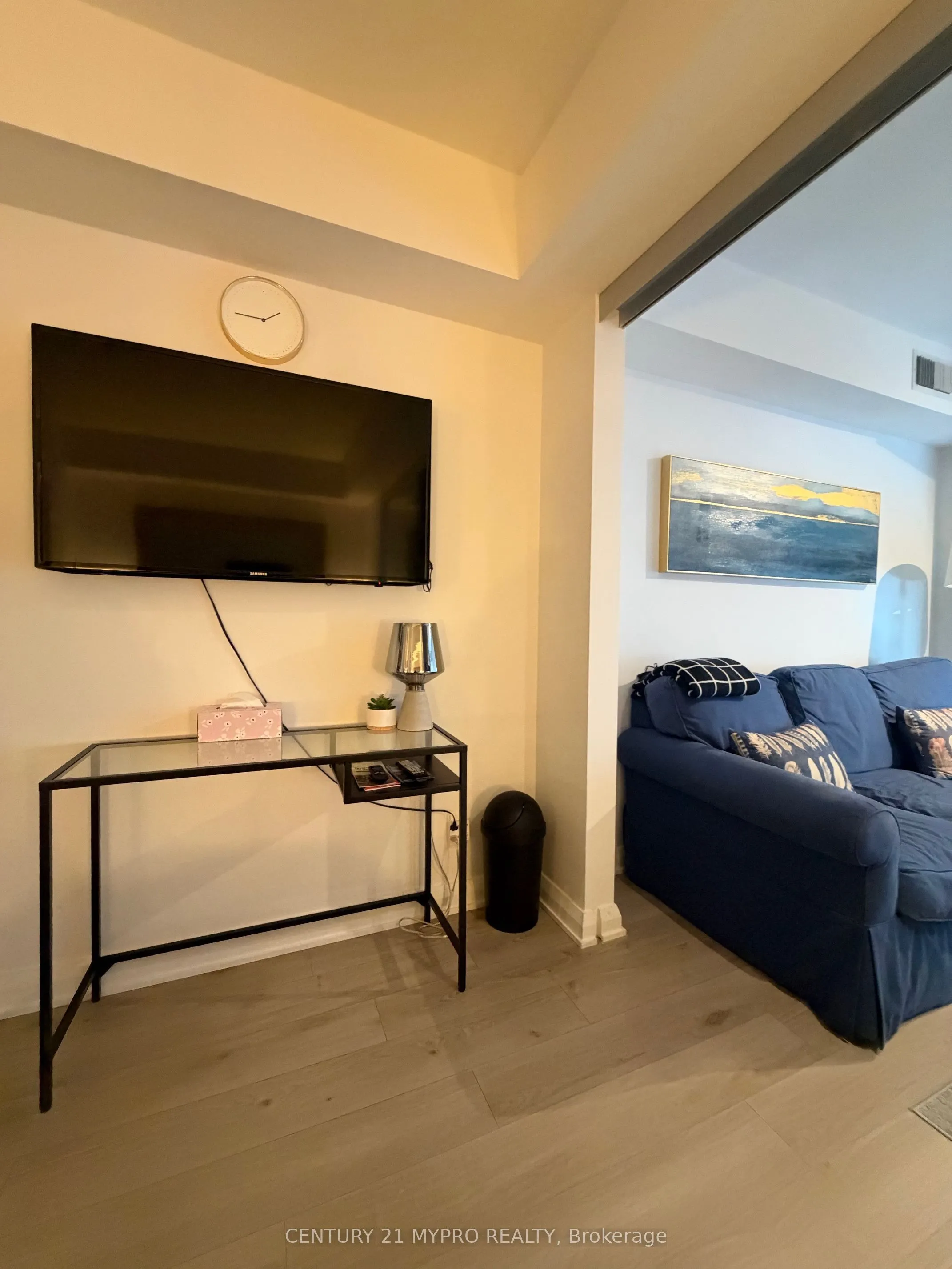 155 Yorkville Avenue #705