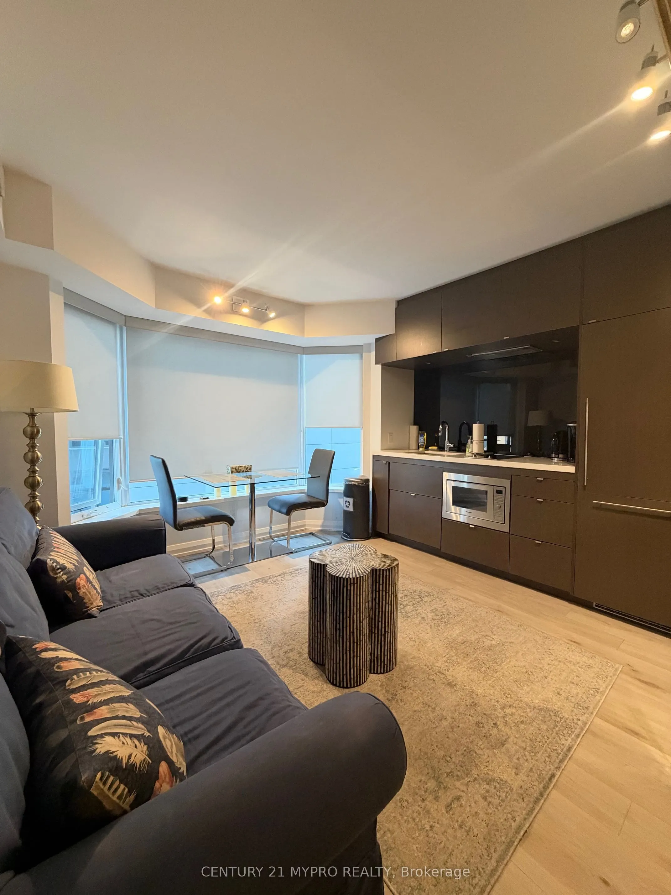 155 Yorkville Avenue #705