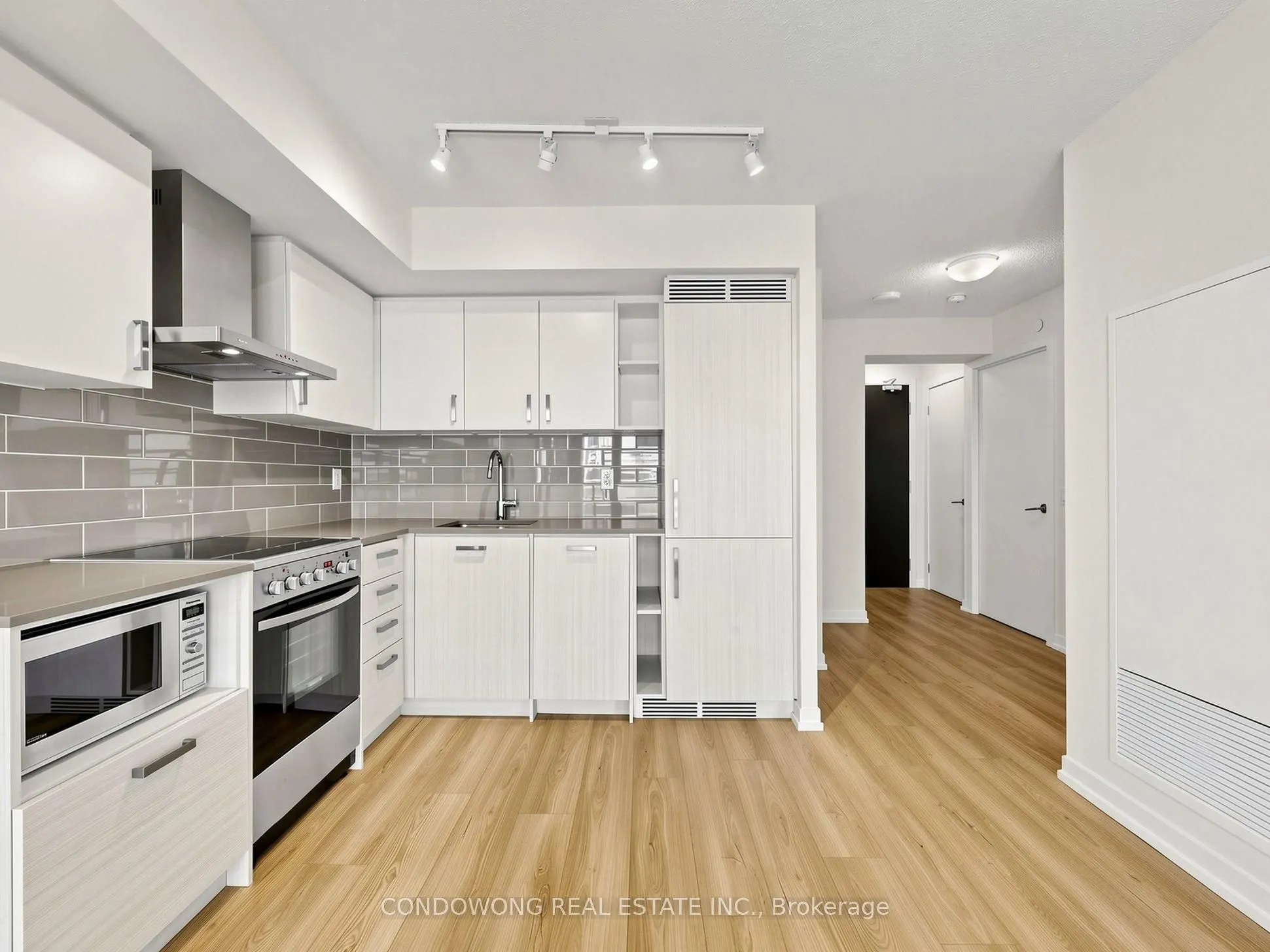 125 Redpath Avenue #1803