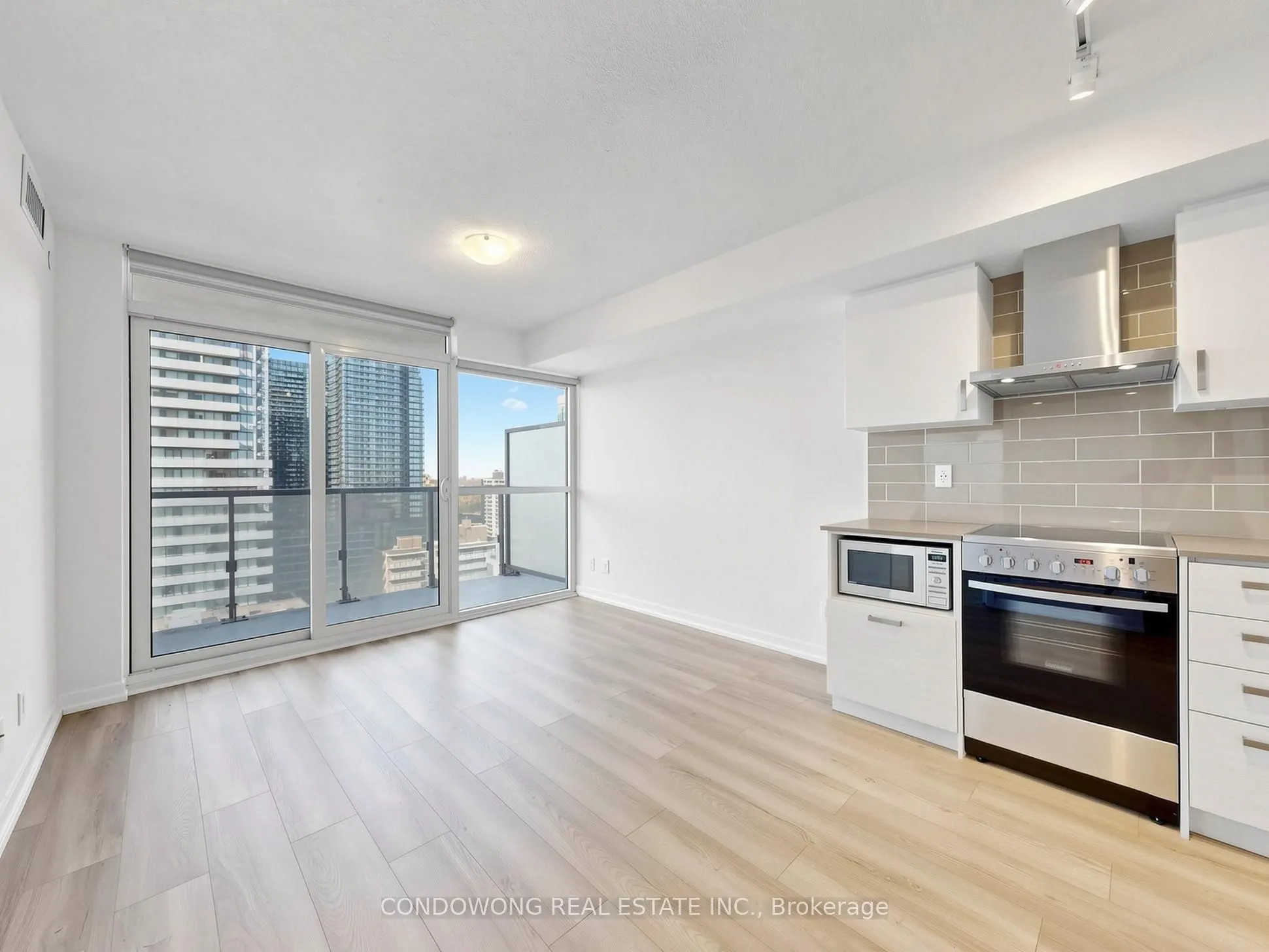 125 Redpath Avenue #1803