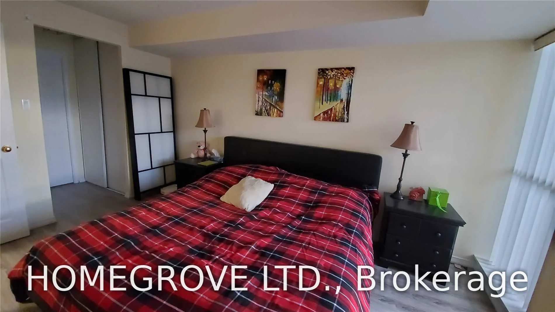 887 Bay Street #1110