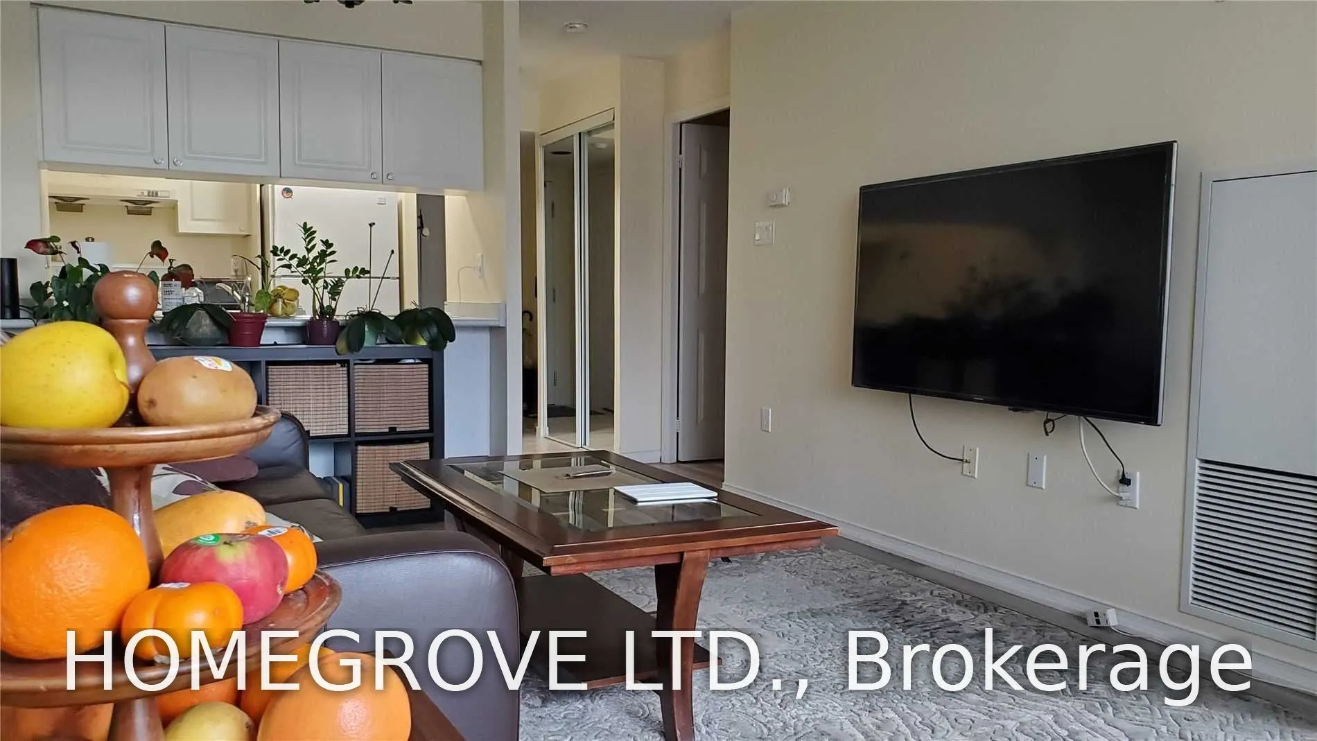 887 Bay Street #1110