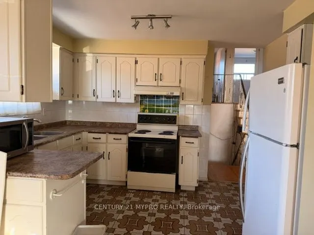 210 Shawnee Circle #upstairs