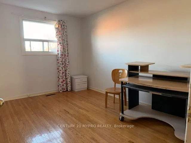210 Shawnee Circle #upstairs