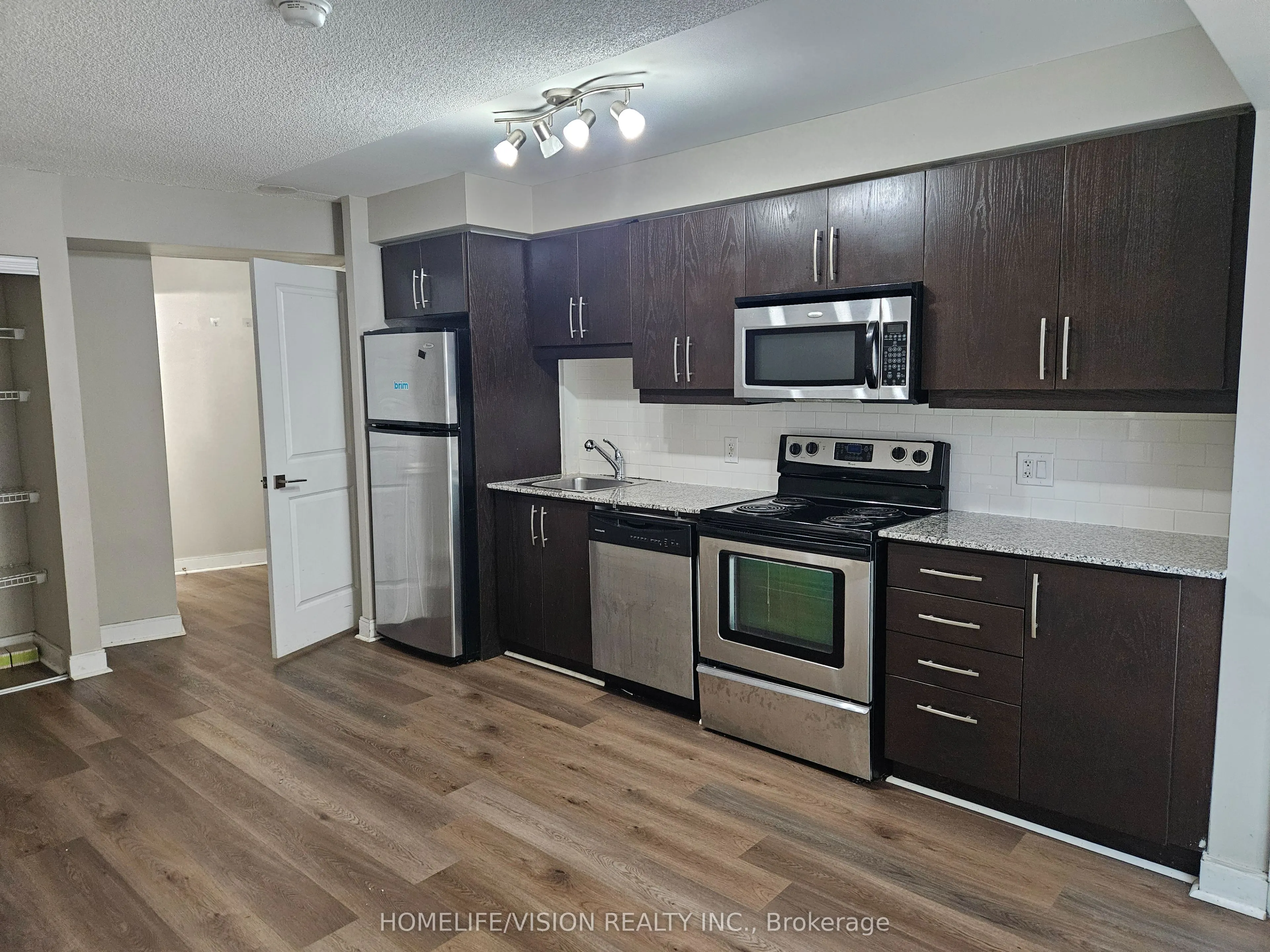 1 Scott Street #610