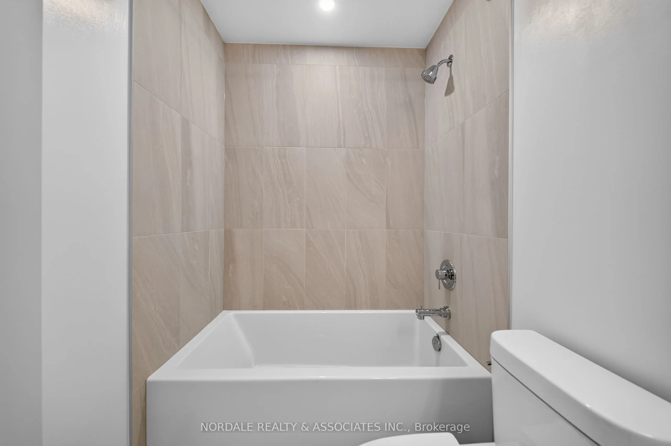 5858 Yonge Street #1202