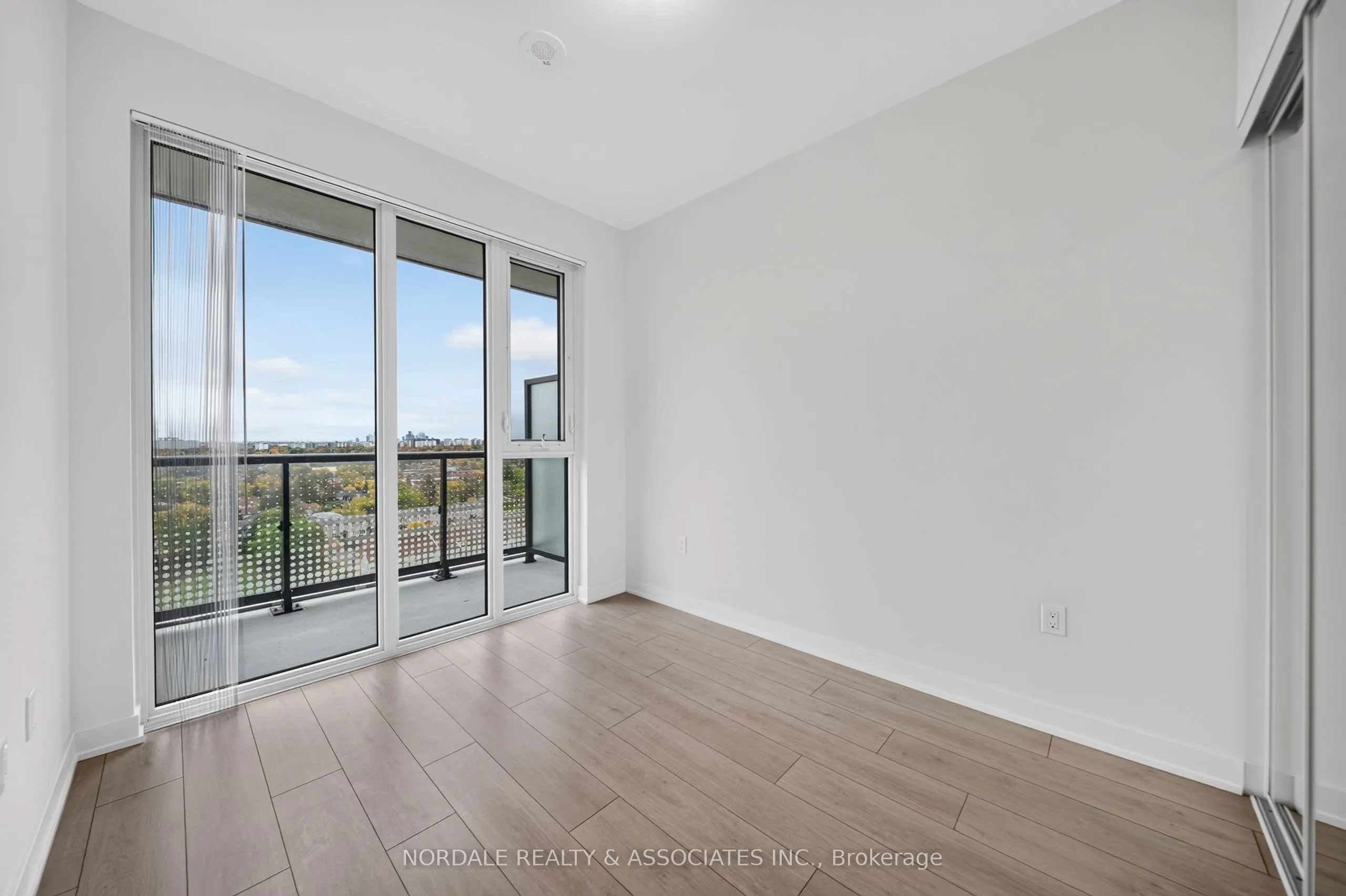 5858 Yonge Street #1202