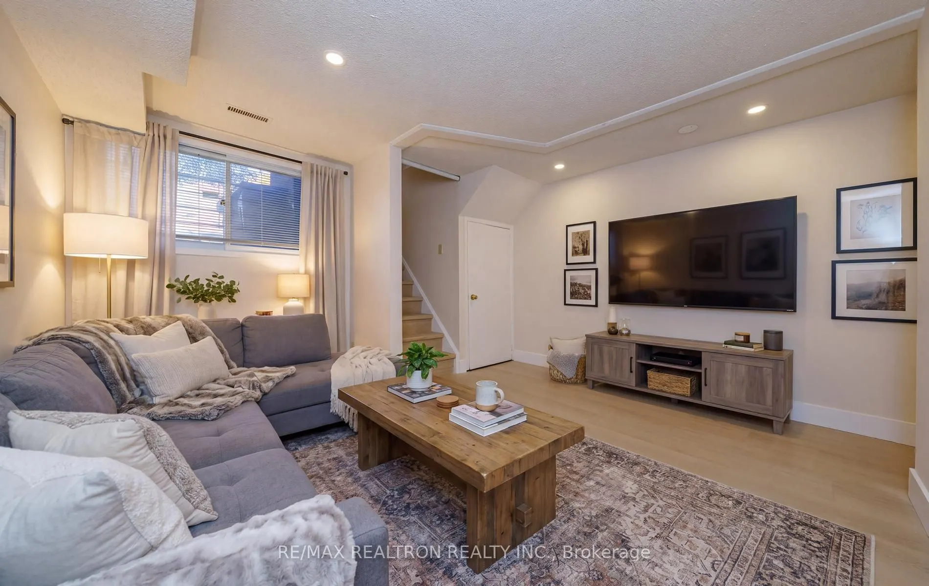 409 Melita Crescent