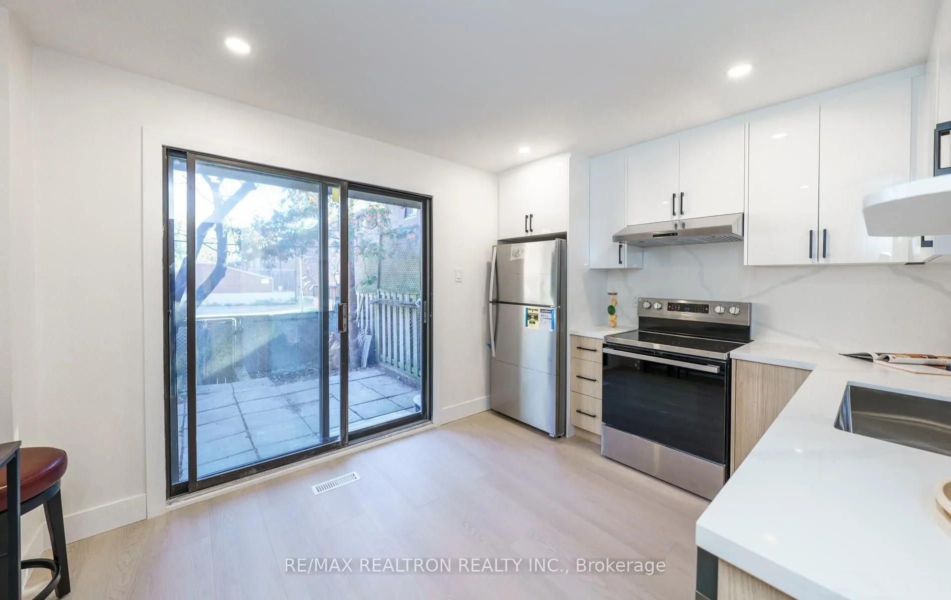 409 Melita Crescent